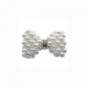 Noeud pendentif en Perles blanches Nacrées  (3.2 cm) (Vendu à l'unité)