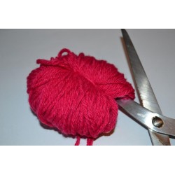 Laine à Tricoter/Crocheter & plus Coloris Rouge 100% laine BIO de mouton (Echeveau : 100 gr, 400 m de fils)