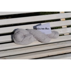 Laine à Tricoter/Crocheter & plus, Coloris : Gris Très Clair 100% laine BIO de mouton (Echeveau de100 gr, 400 m de fils)