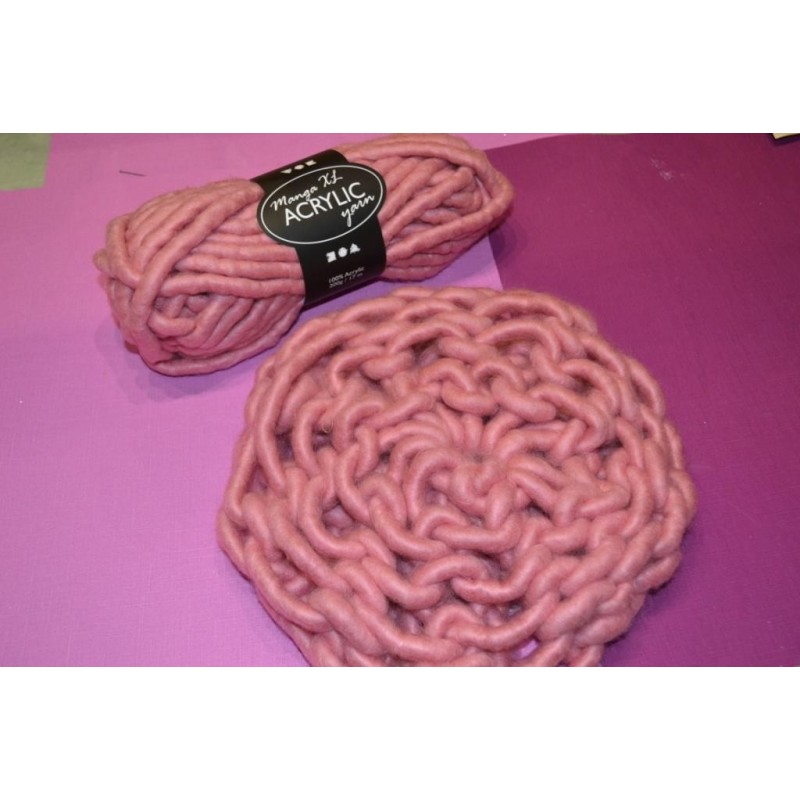 Laine Acrylique XL, coloris rose poudré, Qualité manga, 200gr L 17 m