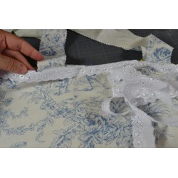 Ruban Broderie Anglaise  blanc Fleurs longueur 2 m (Largeur 3 cm)