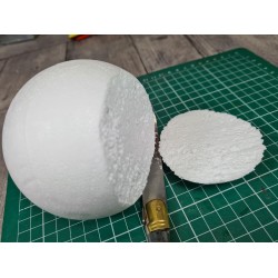 Boule polystyrène  (frigolite), légère et polyvalente (10 cm) à l'unité