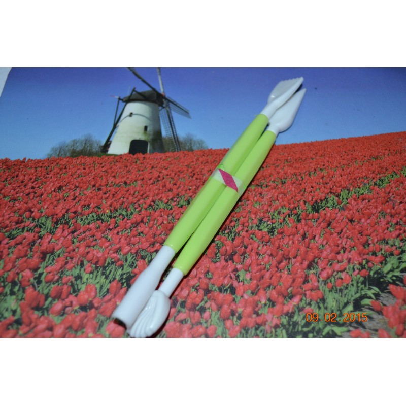 Outils de modelage : Stylet coquille-lame /Stylet peigne-pelle (2 pièces) Outils de modelage : Stylet coquille-lame /Stylet peigne-pelle (2 pièces)